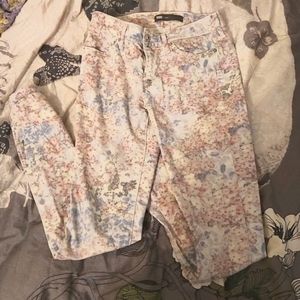 Levi's UNIQUE 💐floral watercolour skinny jeans